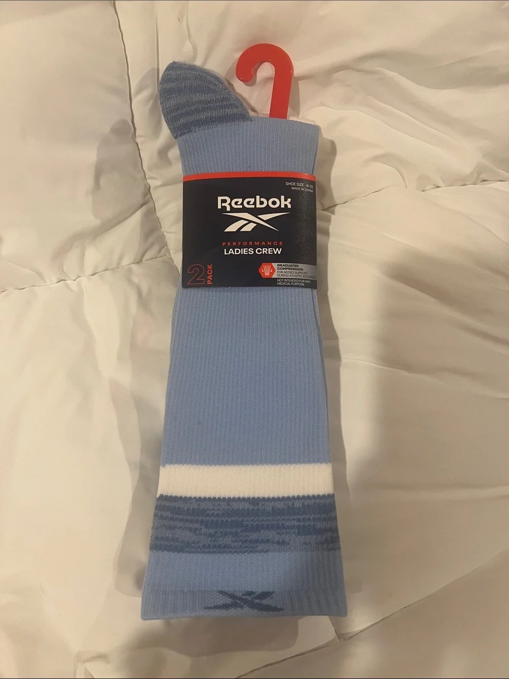 Reebok ladies crew socks graduated compression 2 pk 4-10 shoe blue assorted